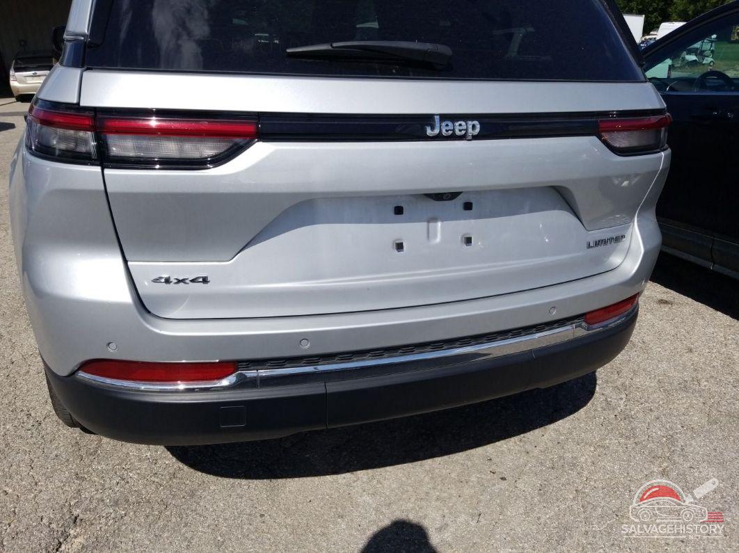 1C4RJHBG8PC615062 2023 JEEP GRAND CHEROKEE photo no. 3