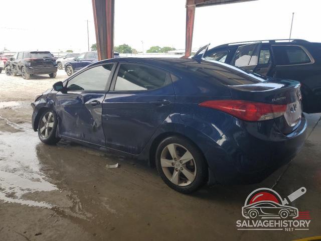 KMHDH4AE1DU523484 2013 HYUNDAI ELANTRA photo no. 2