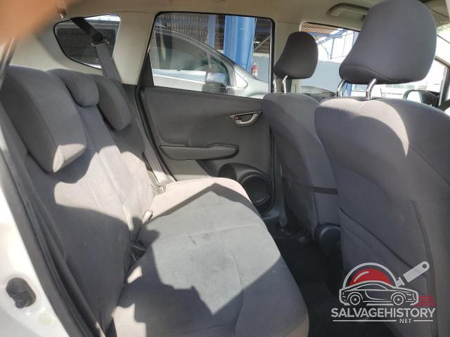 JHMGE8H33DC053128 2013 HONDA FIT photo no. 10