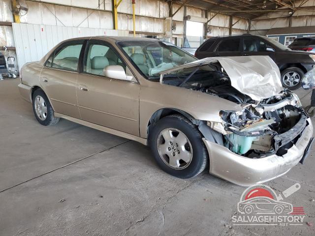 1HGCG16521A085423 2001 HONDA ACCORD photo no. 4