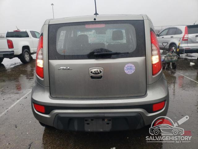 KNDJT2A54D7596633 2013 KIA SOUL photo no. 6