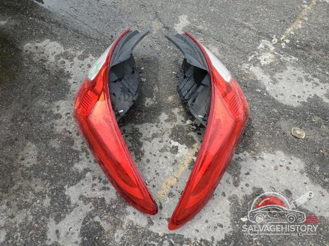 3N1CN7AP6FL838695 2015 NISSAN VERSA photo no. 12