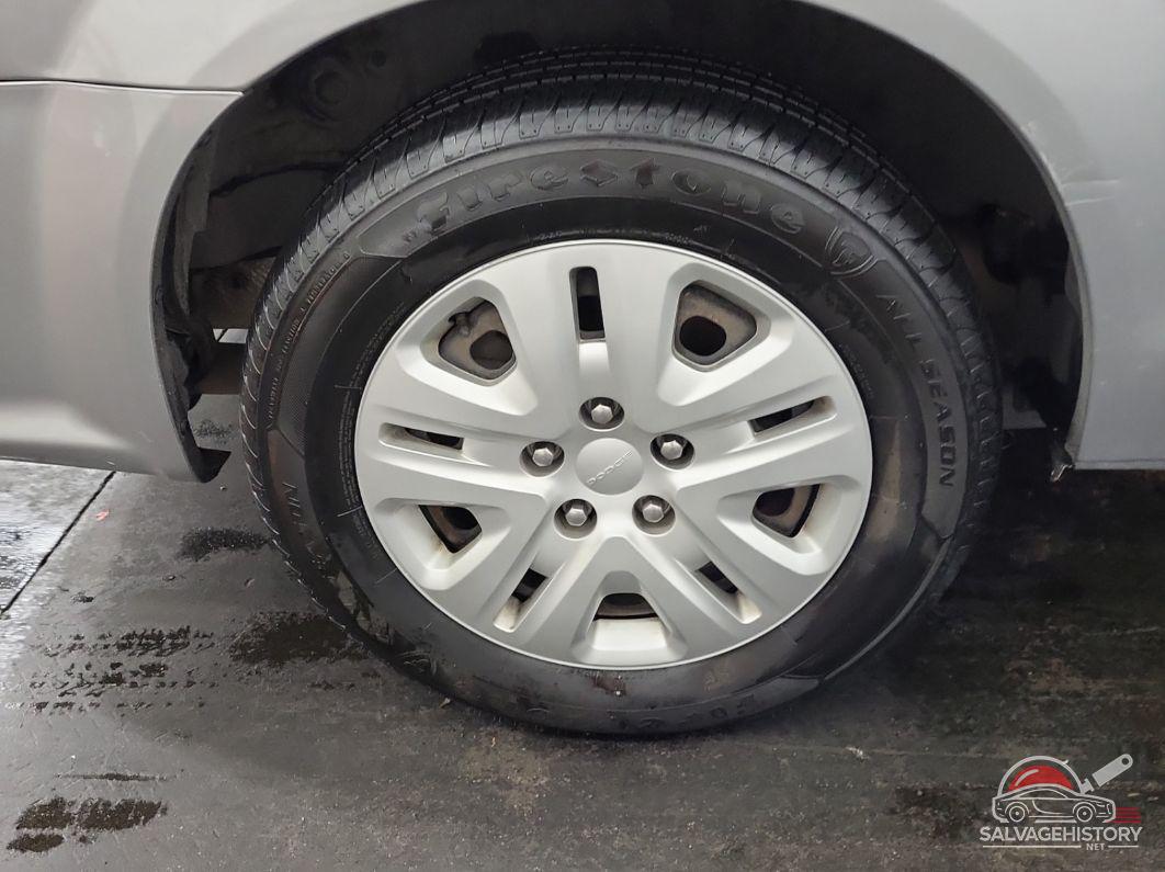 2C4RDGBG5HR607303 2017 DODGE GRAND CARAVAN photo no. 6