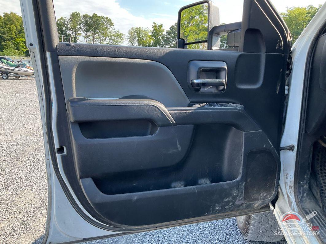 2GC2KREG1K1188936 2019 CHEVROLET SILVERADO 2500HD photo no. 7