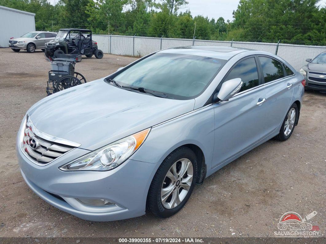 5NPEC4ACXDH517599 2013 HYUNDAI SONATA photo no. 2