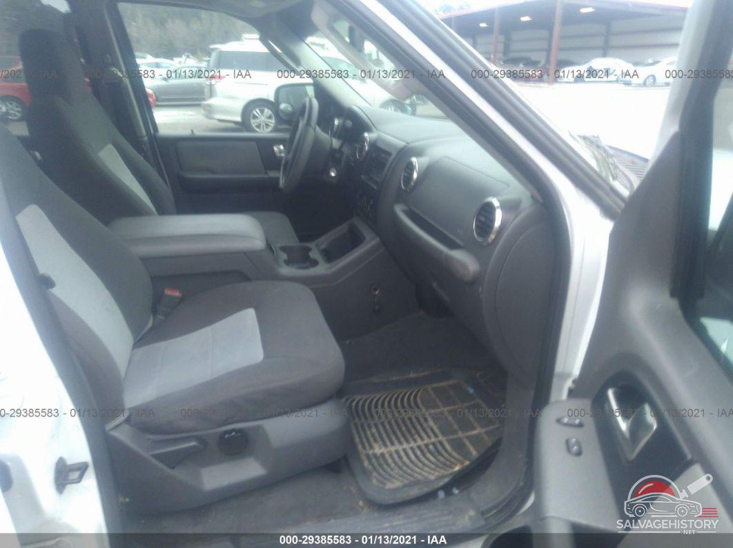 1FMRU15W13LB31905 2003 FORD EXPEDITION photo no. 5