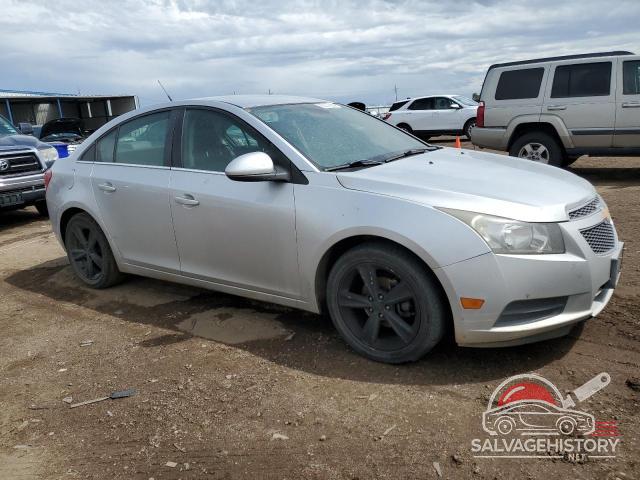 1G1PE5SB3D7110087 2013 CHEVROLET CRUZE photo no. 4