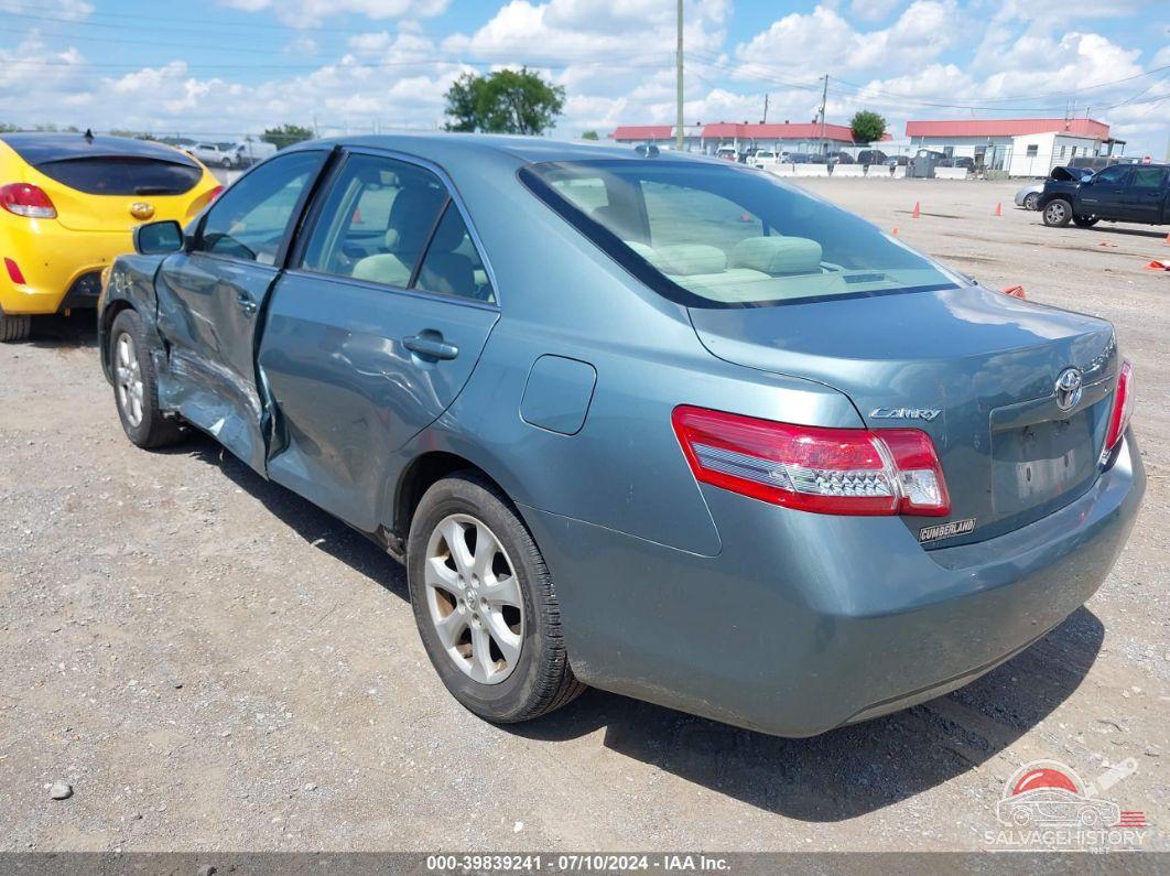 4T1BF3EK8BU734007 2011 TOYOTA CAMRY photo no. 3