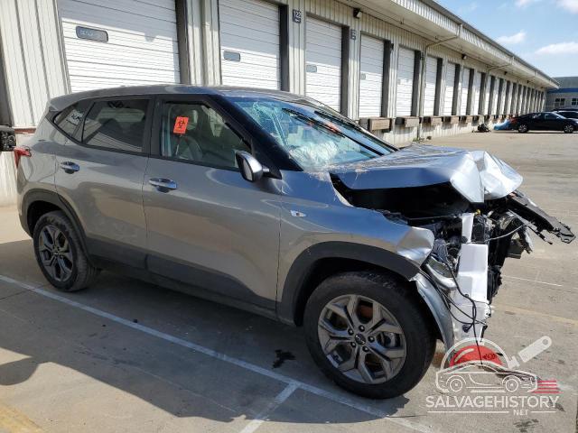 KNDEPCAA6R7551029 2024 KIA SELTOS photo no. 4