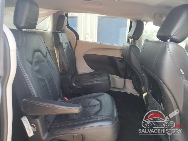 2C4RC1BG2HR769745 2017 CHRYSLER PACIFICA photo no. 11