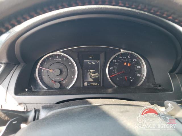 4T1BF1FK8GU123176 2016 TOYOTA CAMRY photo no. 9