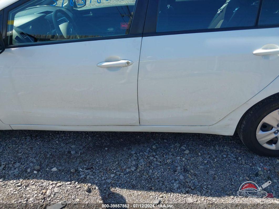 3KPFK4A76HE081323 2017 KIA FORTE photo no. 6