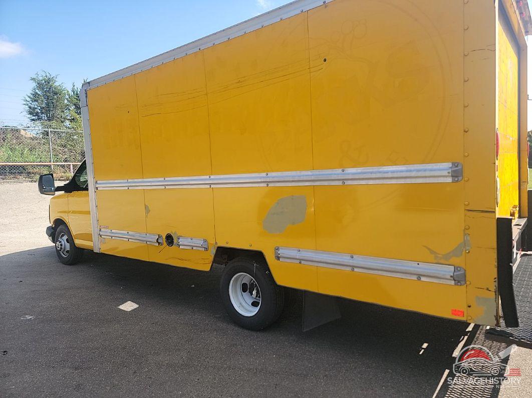 1GD6G4BGXA1901150 2010 GMC SAVANA photo no. 9