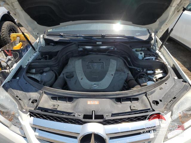 WDCGG5GB1AF417084 2010 MERCEDES-BENZ GLK-CLASS photo no. 12