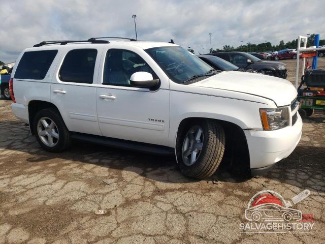 1GNSKBE09DR320305 2013 CHEVROLET TAHOE photo no. 4
