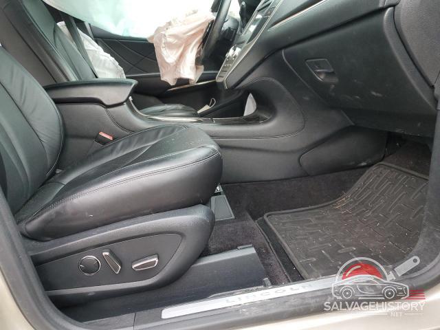 5LMCJ3D95HUL15538 2017 LINCOLN MKC photo no. 7