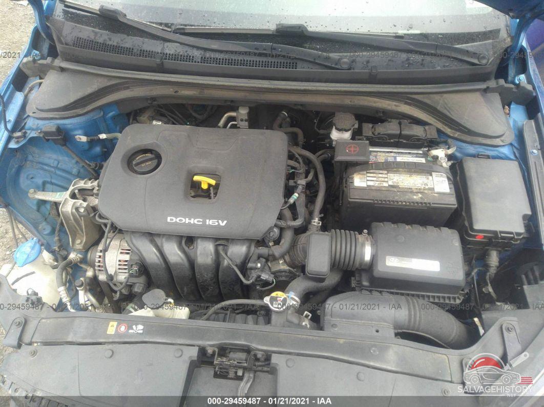 5NPD74LF4HH104820 2017 HYUNDAI ELANTRA photo no. 10