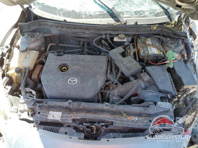 JM1BL1SF7A1349692 2010 MAZDA 3 photo no. 11