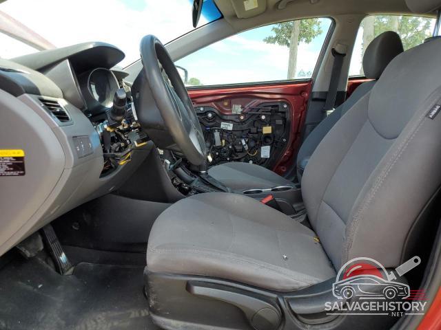 5NPDH4AE3EH460825 2014 HYUNDAI ELANTRA photo no. 7