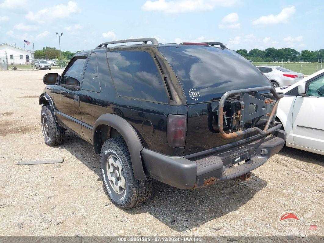 1GNCT18W6XK241649 1999 CHEVROLET BLAZER photo no. 3