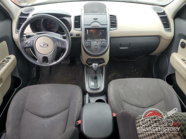 KNDJT2A2XA7028257 2010 KIA SOUL photo no. 8