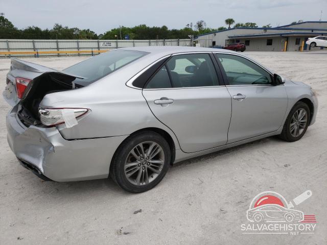 4T1BF1FK0HU422159 2017 TOYOTA CAMRY photo no. 3
