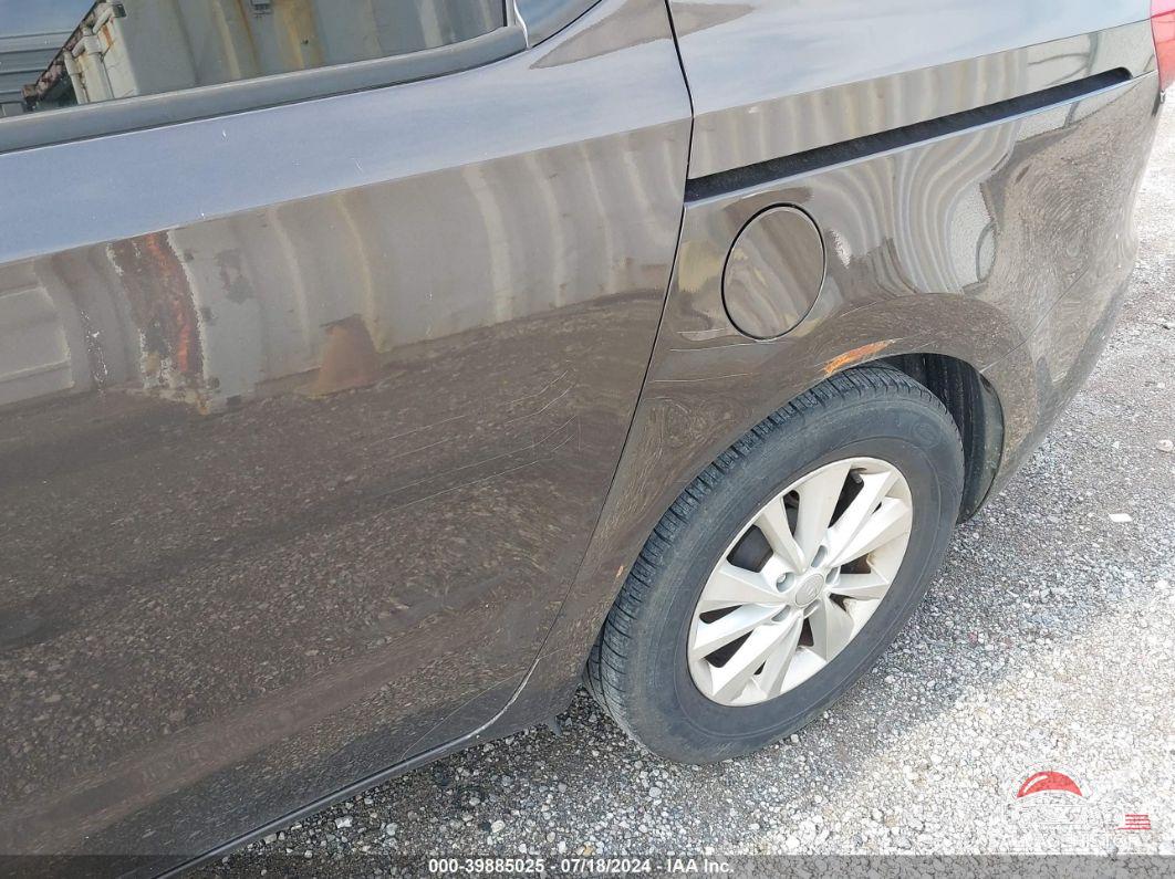 KNDMB5C1XG6129125 2016 KIA SEDONA photo no. 6
