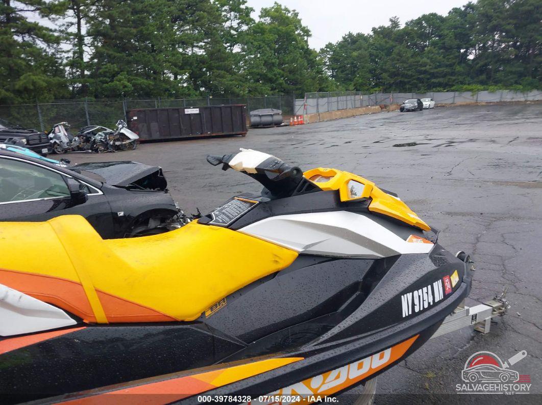 00000YDV51611E818 2018 SEA DOO GTI photo no. 5
