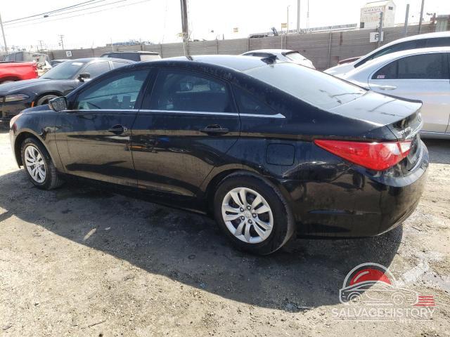 5NPEB4AC0DH572968 2013 HYUNDAI SONATA photo no. 2