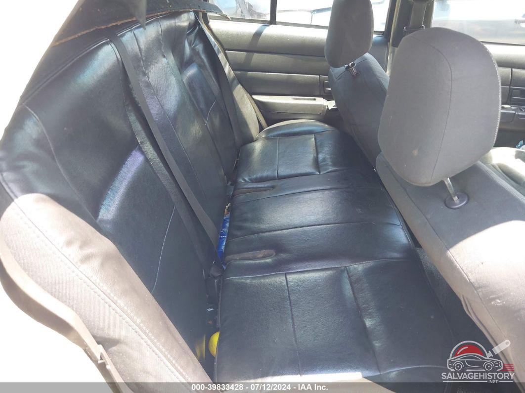 2FAFP71V28X155337 2008 FORD CROWN VICTORIA photo no. 8