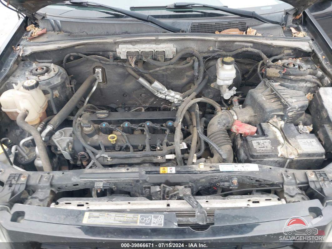 1FMCU9D70AKA85419 2010 FORD ESCAPE photo no. 10