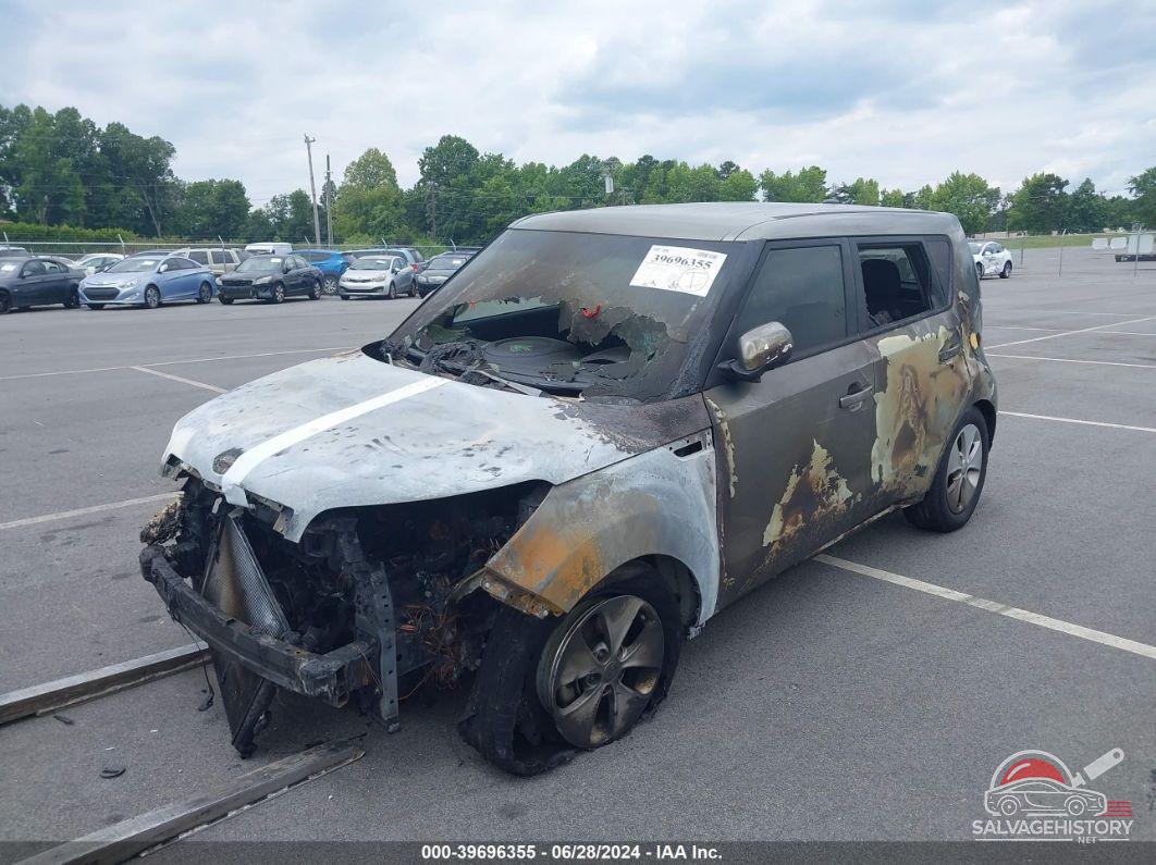 KNDJN2A20G7299444 2016 KIA SOUL photo no. 2