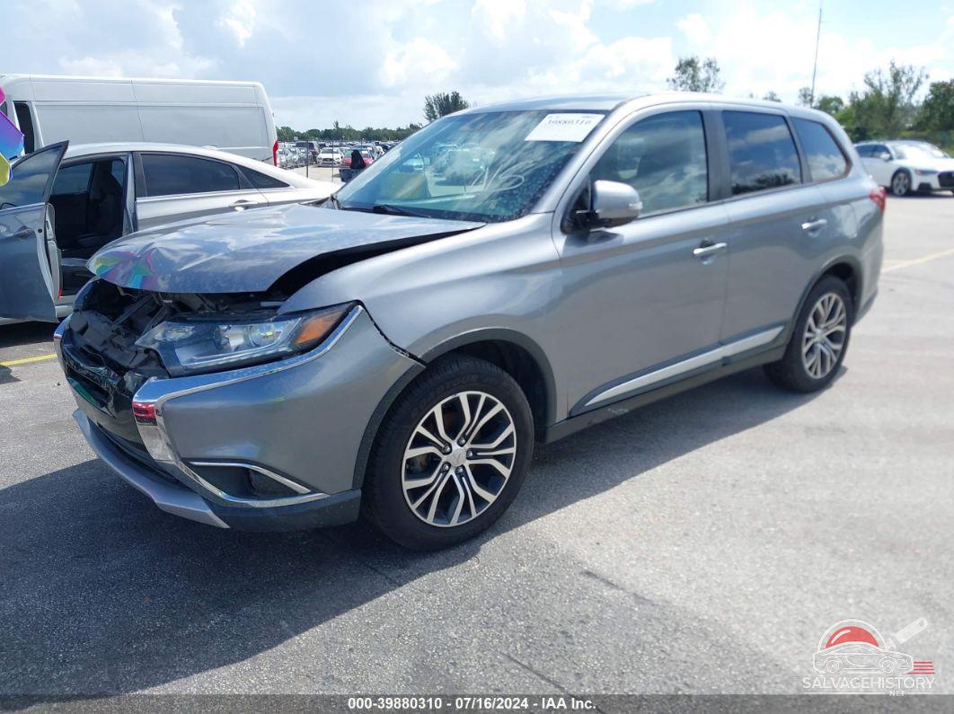 JA4AD3A30HZ021659 2017 MITSUBISHI OUTLANDER photo no. 2