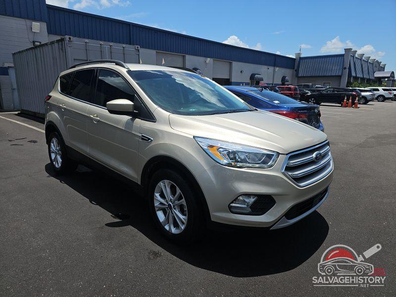 1FMCU0HD0JUC41295 2018 FORD ESCAPE photo no. 6