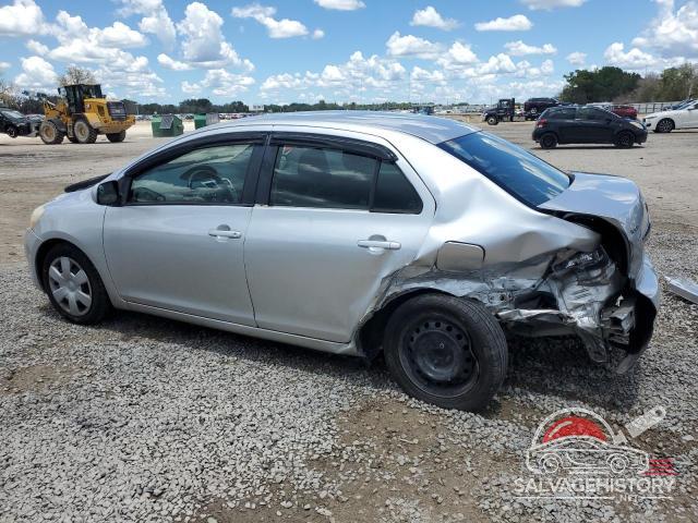 JTDBT923184020984 2008 TOYOTA YARIS photo no. 2