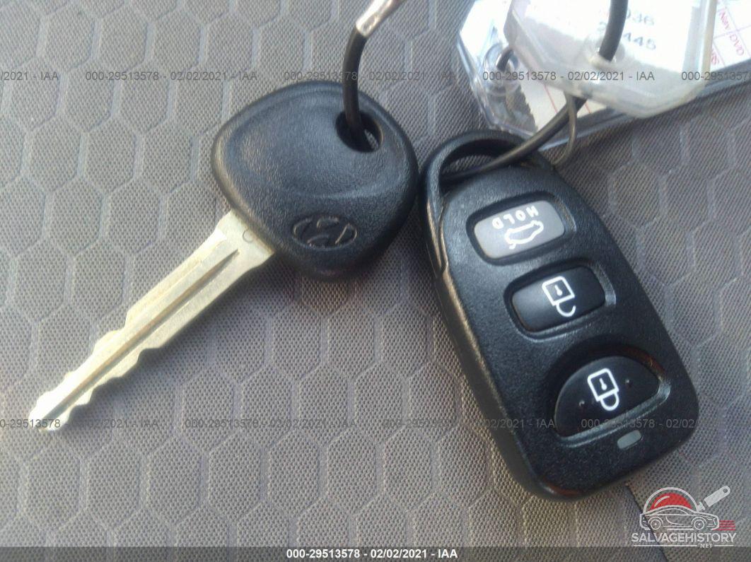 5NPD84LF4KH472774 2019 HYUNDAI ELANTRA photo no. 11