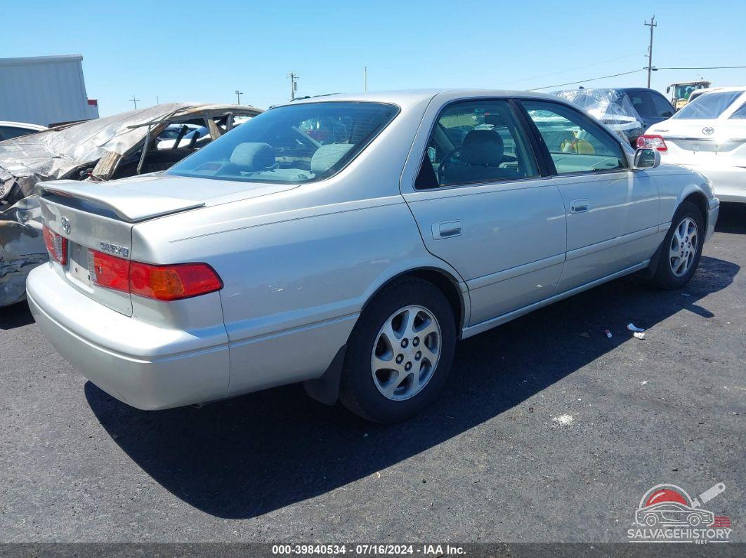 4T1BG22K51U058724 2001 TOYOTA CAMRY photo no. 4
