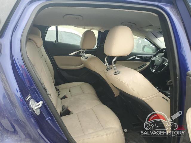 SJKCH5CR9HA035085 2017 INFINITI QX30 photo no. 10