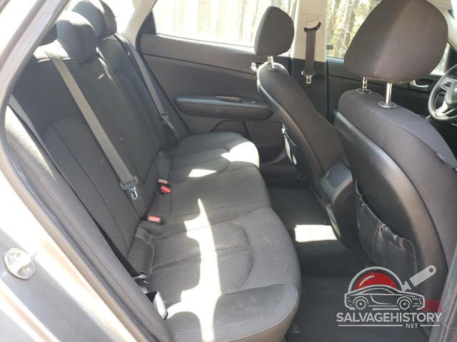5XXGT4L32JG259897 2018 KIA OPTIMA photo no. 10