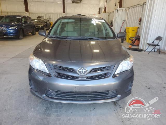 2T1BU4EE1CC774812 2012 TOYOTA COROLLA photo no. 5