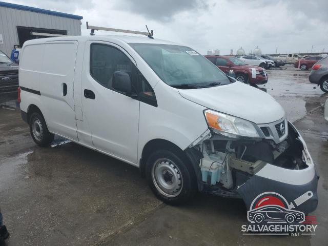 3N6CM0KN1HK711346 2017 NISSAN NV photo no. 4