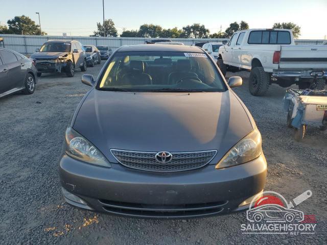 4T1BF30K62U504473 2002 TOYOTA CAMRY photo no. 5