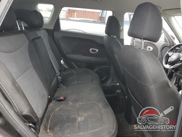 KNDJP3A5XH7442802 2017 KIA SOUL photo no. 10