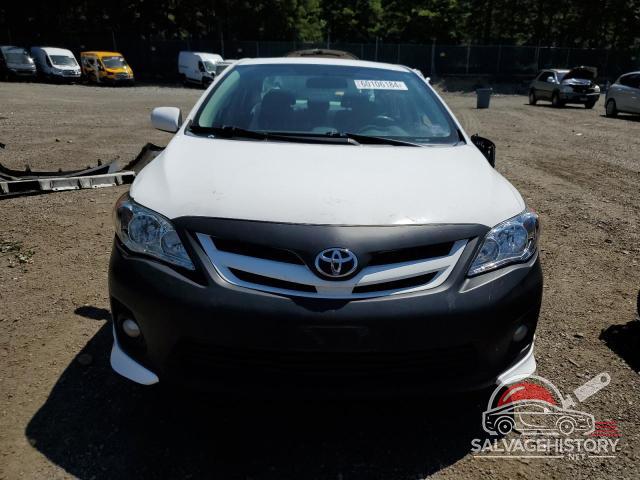 2T1BU4EEXCC813994 2012 TOYOTA COROLLA photo no. 5