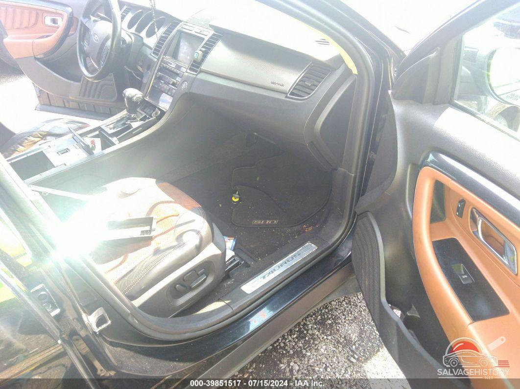 1FAHP2KT1AG155009 2010 FORD TAURUS photo no. 5