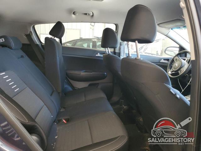 KNDPM3AC0J7461303 2018 KIA SPORTAGE photo no. 11
