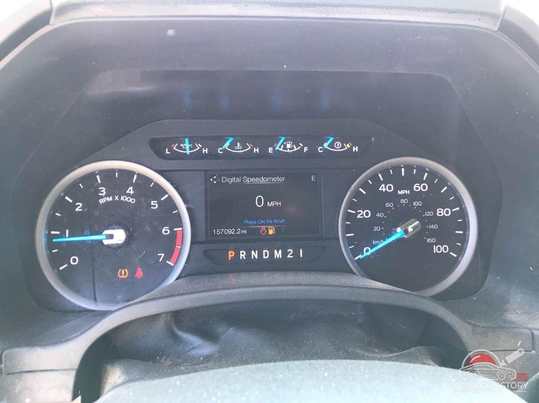 1FT7W2B69HEC98704 2017 FORD F-250 photo no. 2
