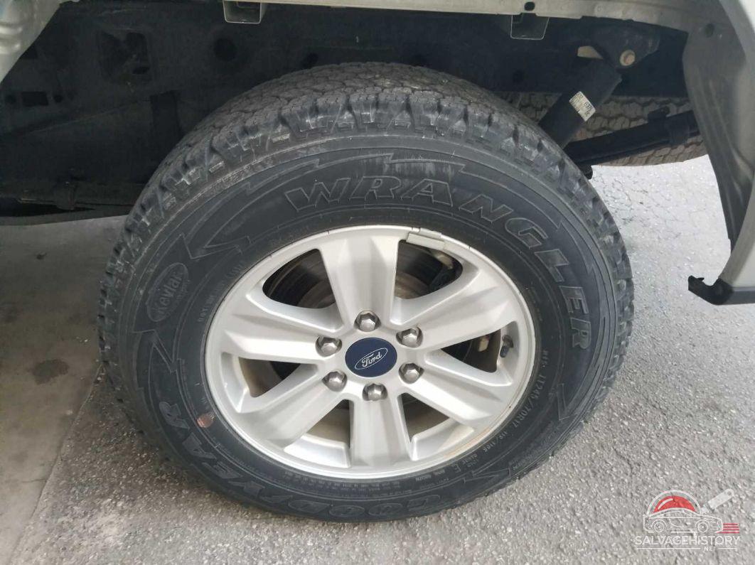 1FTEW1E54JKC97312 2018 FORD F150 photo no. 5
