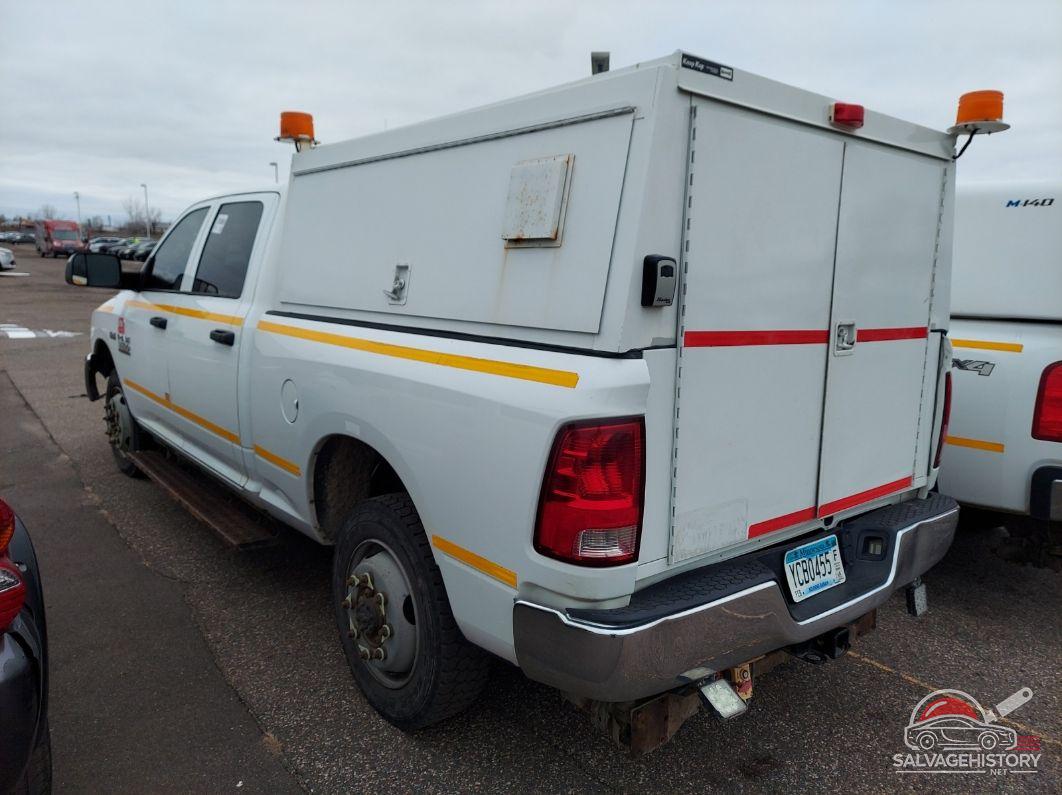 3C63R3CJXEG182454 2014 RAM 3500 photo no. 5