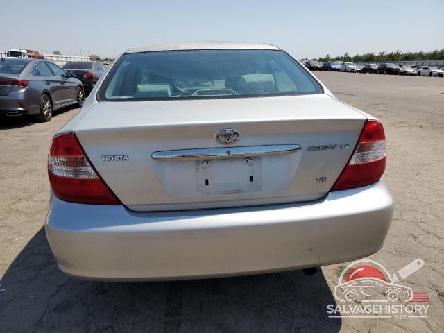 4T1BF30K32U528052 2002 TOYOTA CAMRY photo no. 6